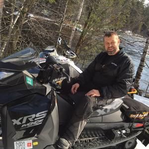 Meet your Posher, Kenneth